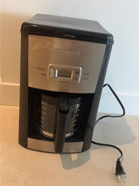DeLonghi Black and Stainless Steel 12-Cup Drip Coffee Maker